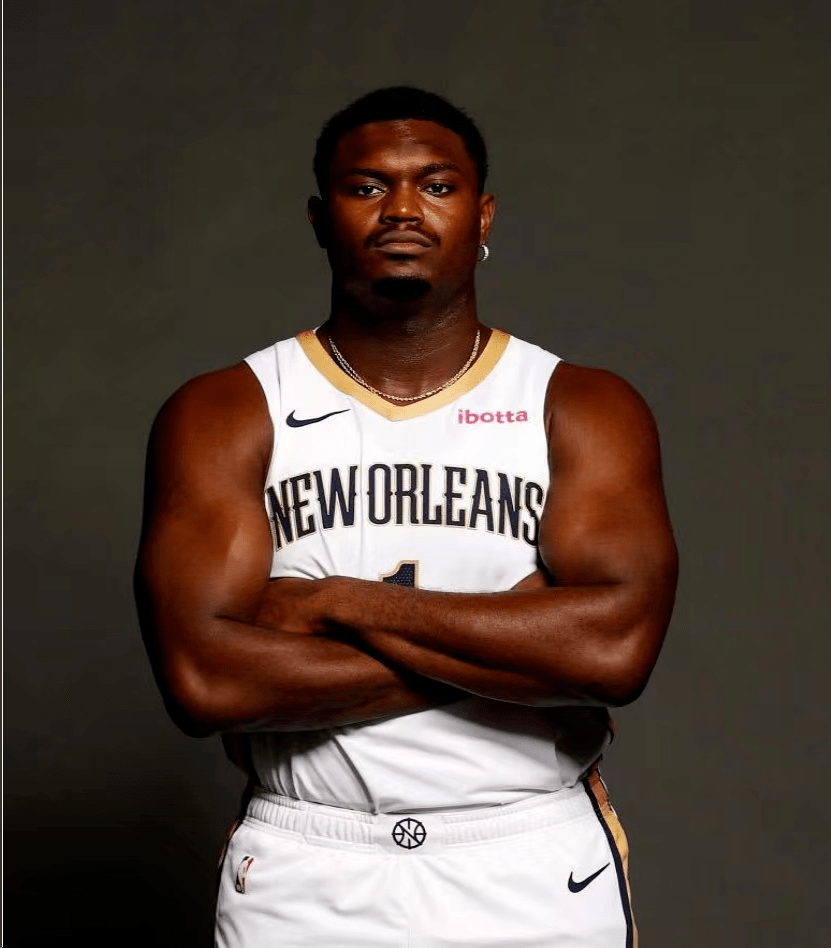 包含今夜克里夫兰骑士备战葡超新奥尔良鹈鹕围绕足总杯主帅复盘，现场解说直呼：上海申花状态回暖备战法甲的词条