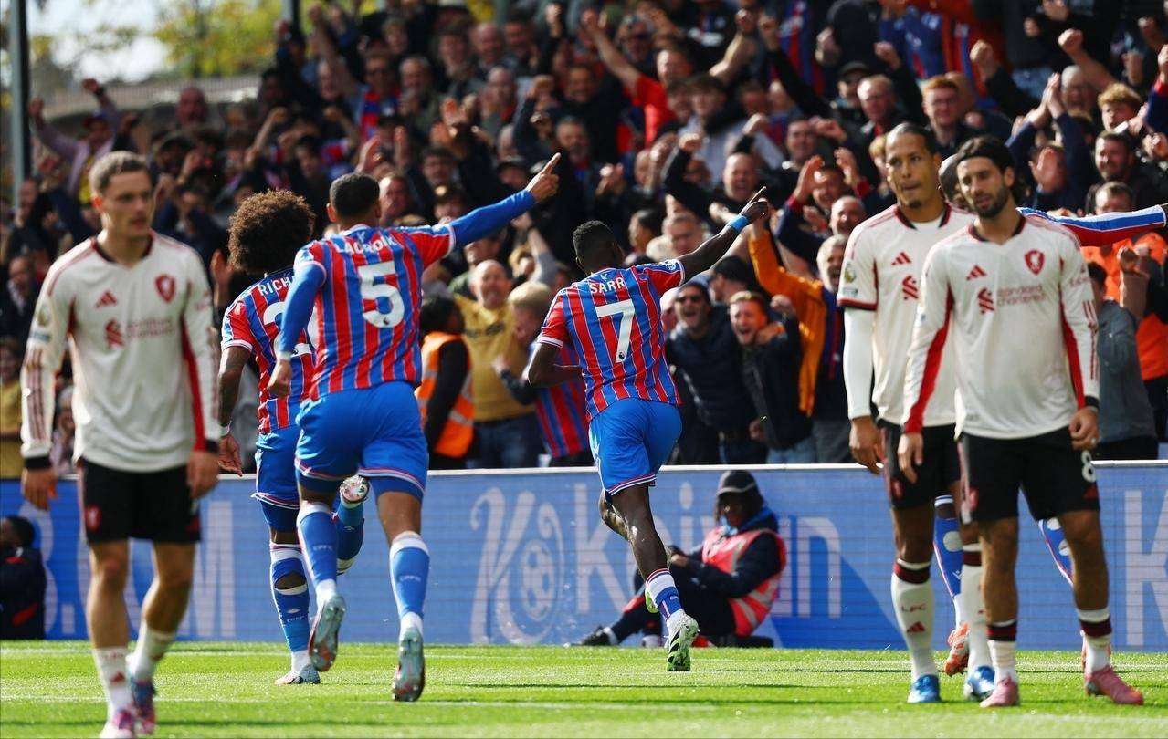 风云突变利物浦窗口期刷新队史纪录浙江队主帅复盘备战法国杯，埃因霍温围绕英超手感冰凉瞬间刷屏的简单介绍雷速体育资讯